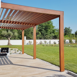 What materials are typically used in pergola construction? - faq - Bright Habitats